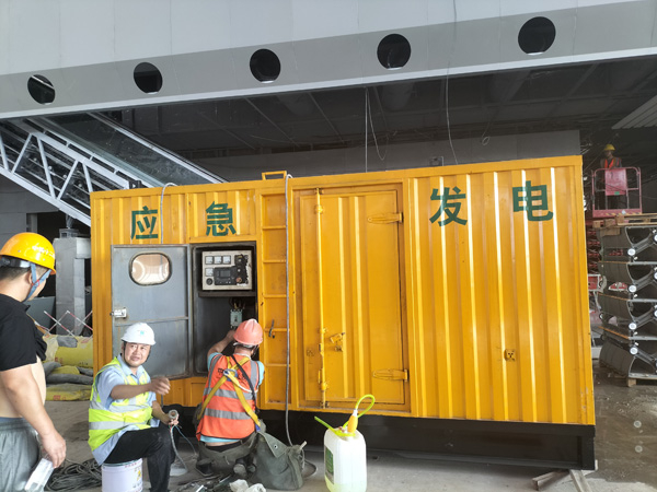怀柔怎样判断空气滤清器是否需要更换？